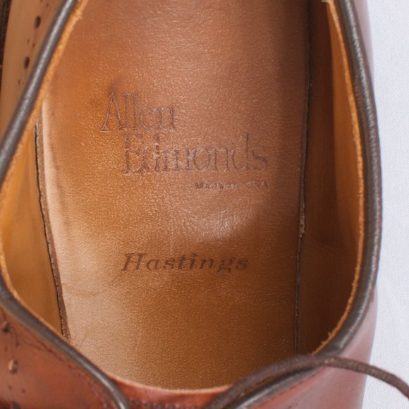 [SOLD]Allen Edmonds 8.5 D Men's Shoe 🇺🇸 Hastings Perforated Wholecut Chili EUC - Picture 5 of 8